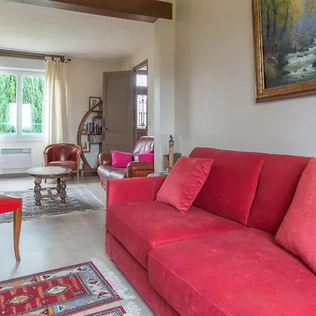 Ti Laouen, Maison Traditionnelle Bretonne Holiday home *